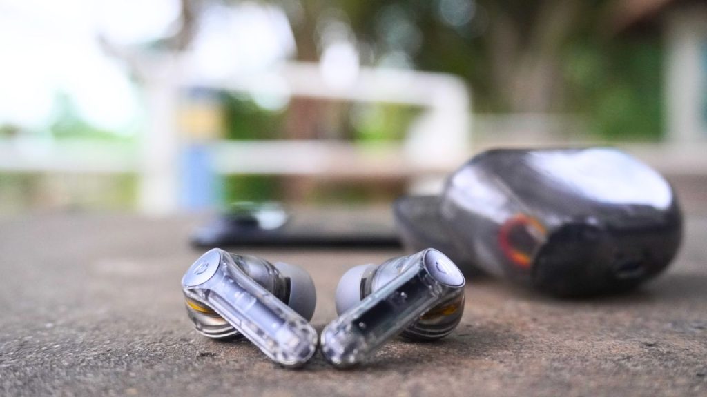 Soundpeats Air 4 pro  earbuds 